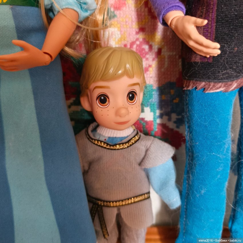 Семья — Куклы Disney Animators и Принцессы Диснея: Disney Store