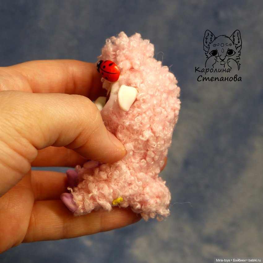 Веселые овечки — Игрушки в смешанной технике (мех и глина): Арт