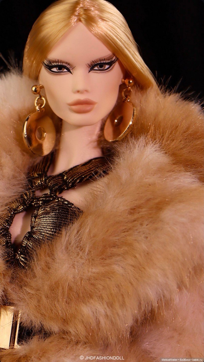 Роскошь вне закона: Camorra в новом Ready-to-Wear сете