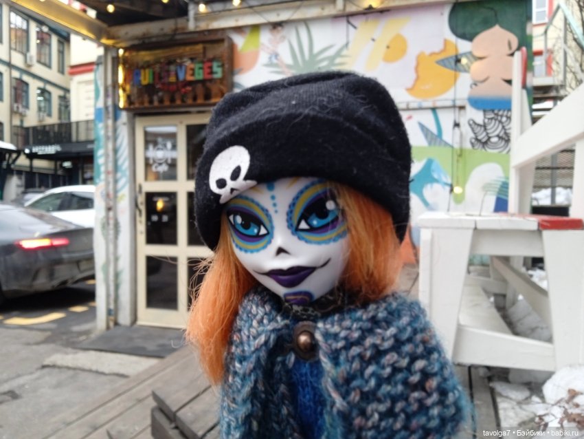 Странная компания на весенней городской прогулке (фото 4)