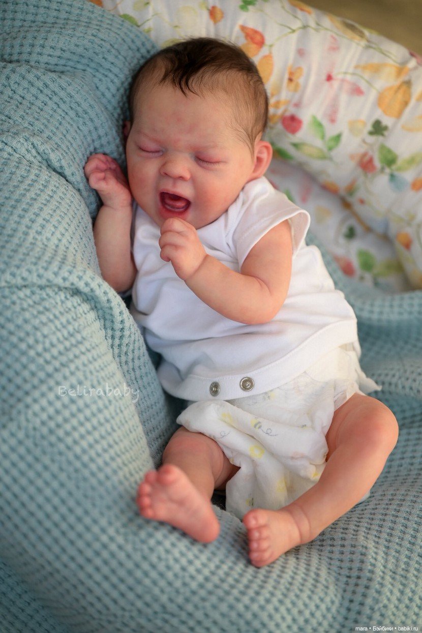 Малышка Aoi от Belirababy: сладкая зевота, которая покоряет сердца (фото 5)