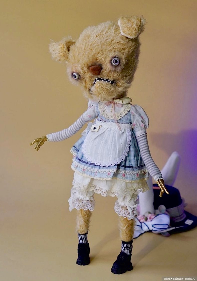 Привет для Лиззи ( “good and strange”)