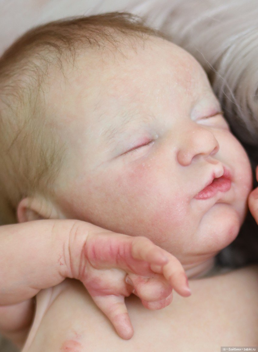 Спящее нежнейшее создание: малышка Эванджелина (фото 3)