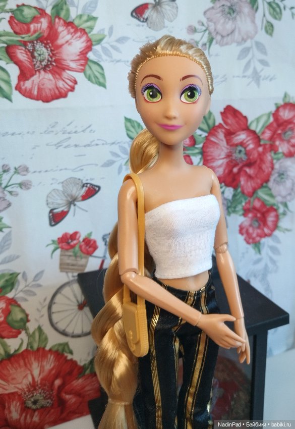 Новые наряды для Рапунцель