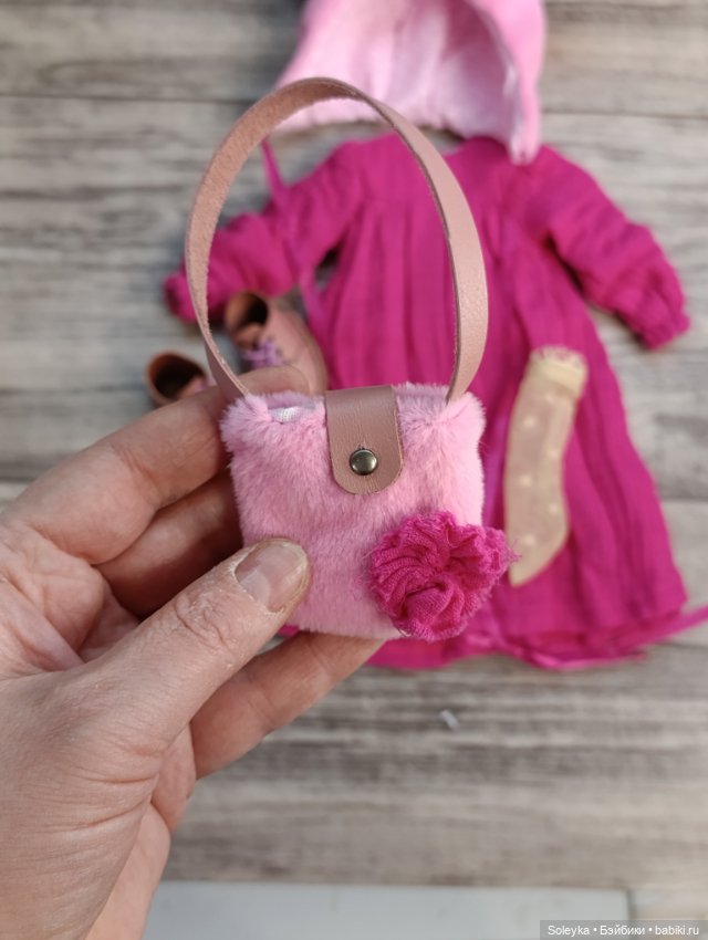 Образ для Юльки, а щеголяет другая девчонка (фото 5)