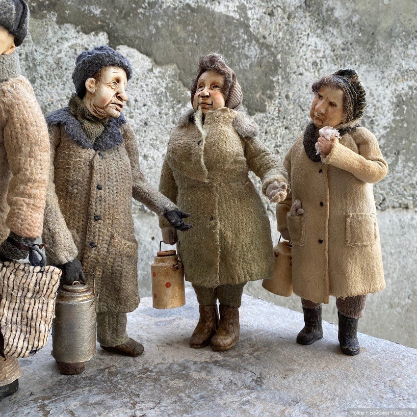 Многофигурная композиция «Очередь» Елены Злоказовой (фото 4)