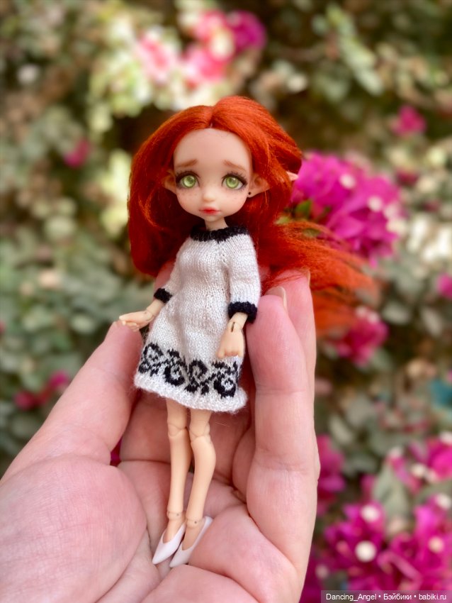 Платье с жаккардовым орнаментом 1/12