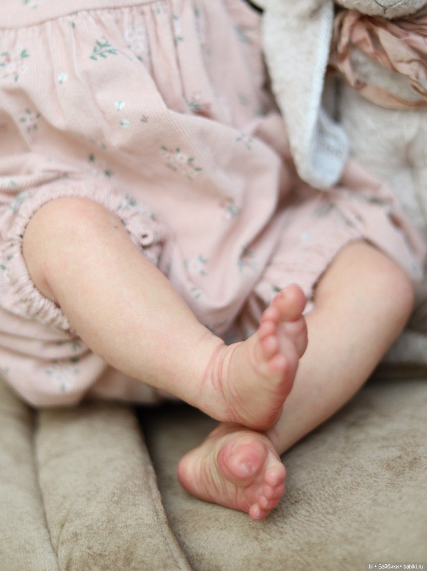 Малышка Эванджелина в одежде (фото 4)