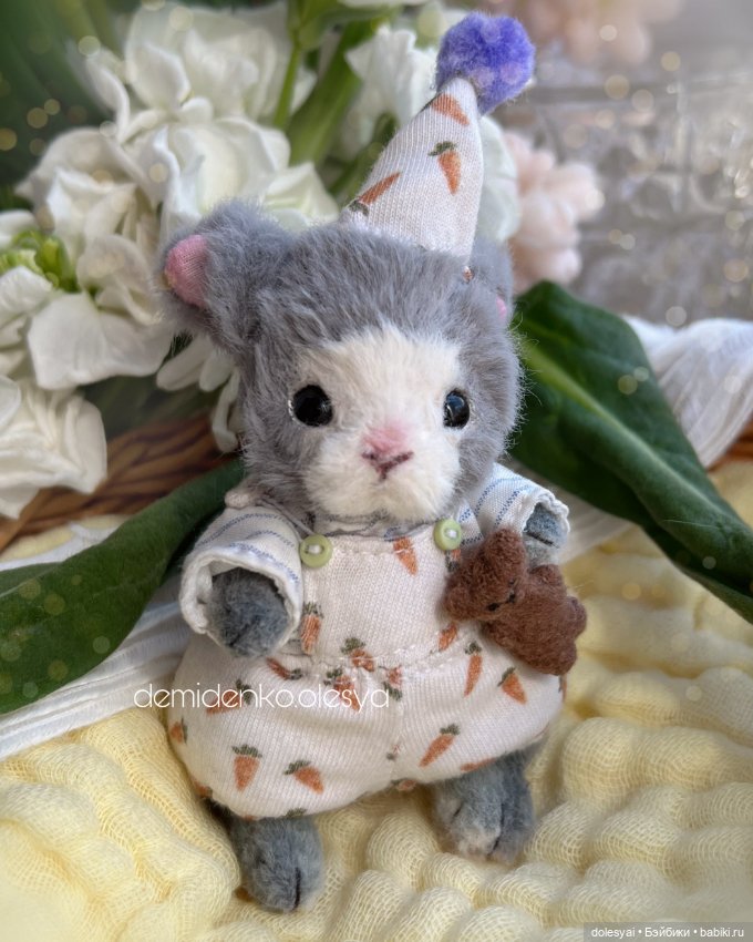 Кролик Мартин 🥕🐰 — Игрушки в смешанной технике (мех и глина): Арт