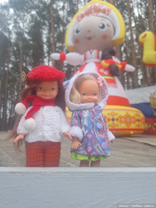 Белочка Перри и куколки ГДР (фото 2)