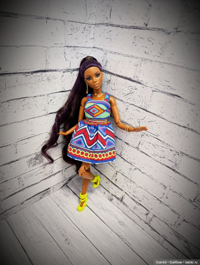 Три девицы под окном — Куклы Barbie (Барби): Looks