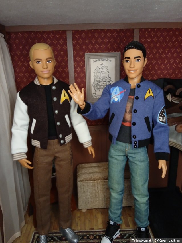 Ателье для кукол "Мышкин дом". И месяц бомберов (фото 9)