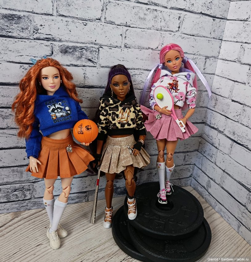Три девицы под окном — Куклы Barbie (Барби): Looks
