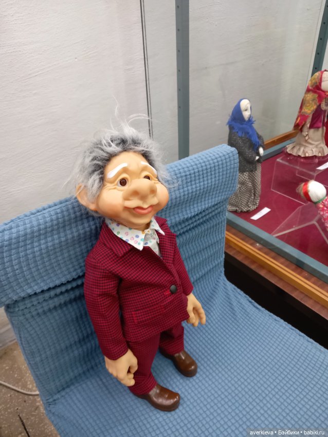 Выставка в г.Полевской " Все куклы в гости к нам"