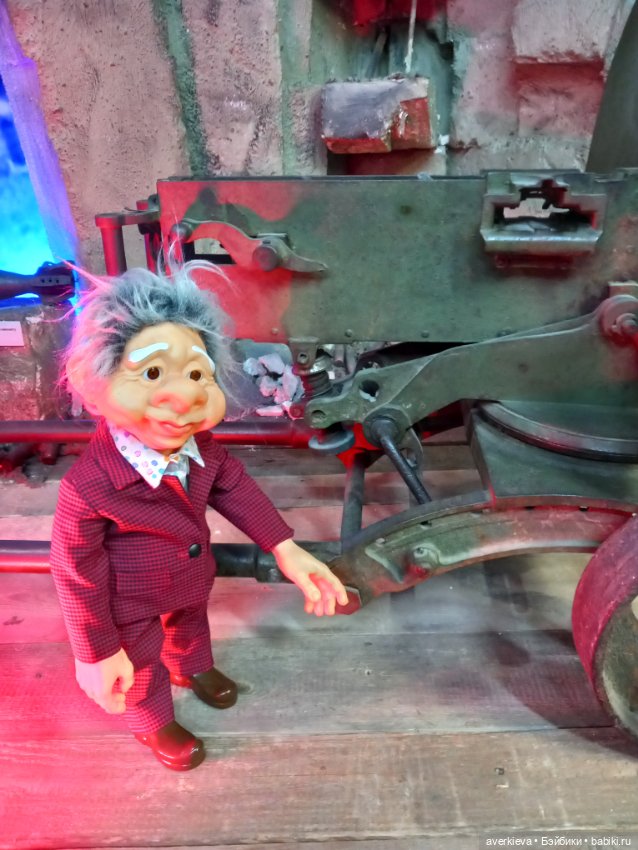 Выставка в г.Полевской " Все куклы в гости к нам"