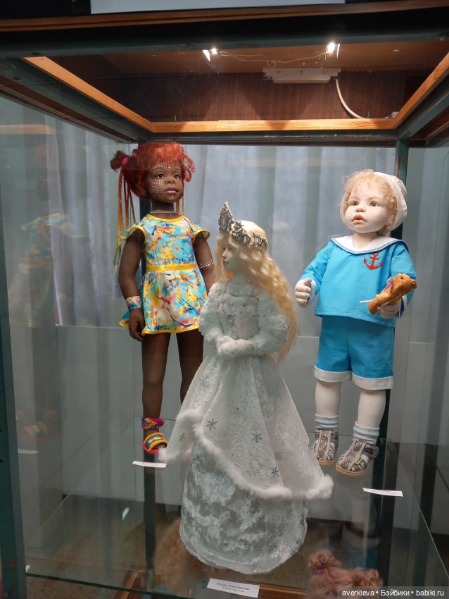 Выставка в г.Полевской " Все куклы в гости к нам"