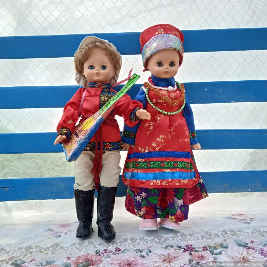 И снова мои куклы на выставке