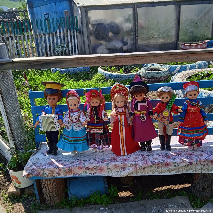 И снова мои куклы на выставке