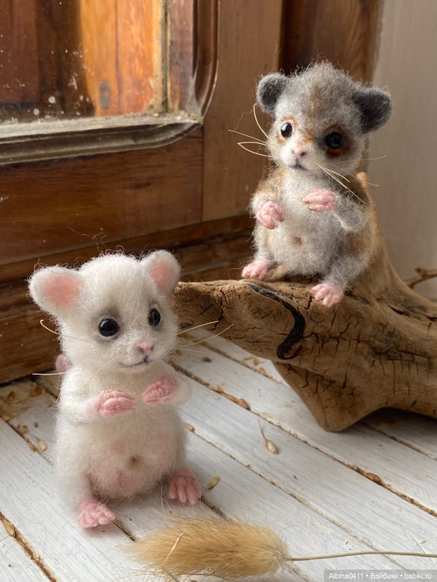 Мышь серая — Валяные игрушки из шерсти: сухое валяние