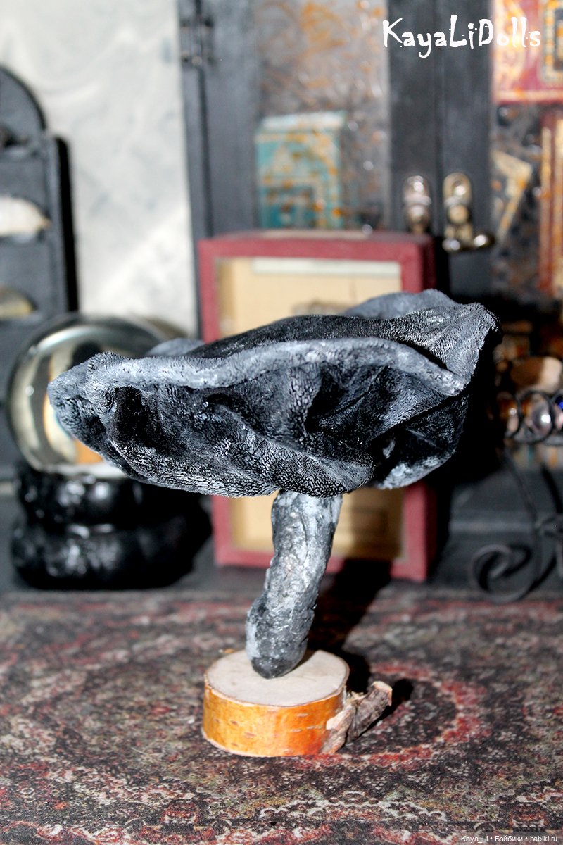 Лесная, нет, уже городская жительница. Кикиморка