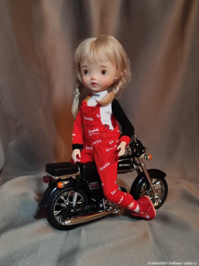 Девочки подростки — Коллекции кукол BJD (БЖД): фото витрин (фото 9)