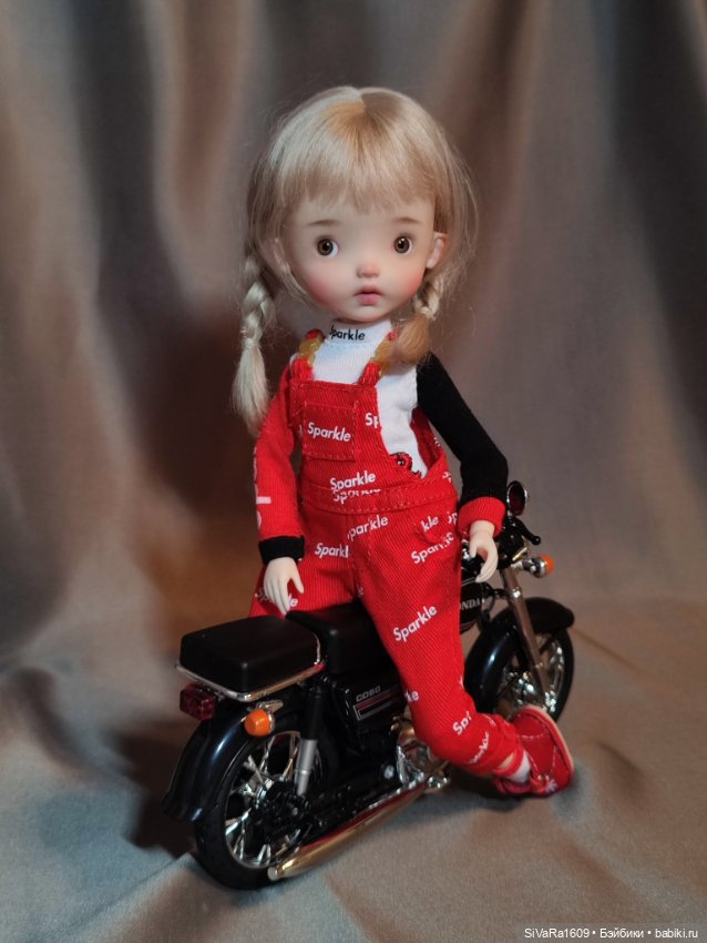 Девочки подростки — Коллекции кукол BJD (БЖД): фото витрин (фото 8)