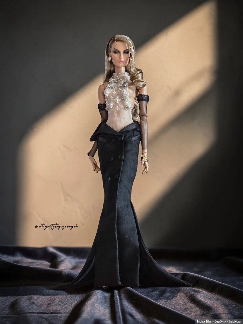 Грация в лучах заката: Элиз Джоли в образе от Georgeb (фото 3)