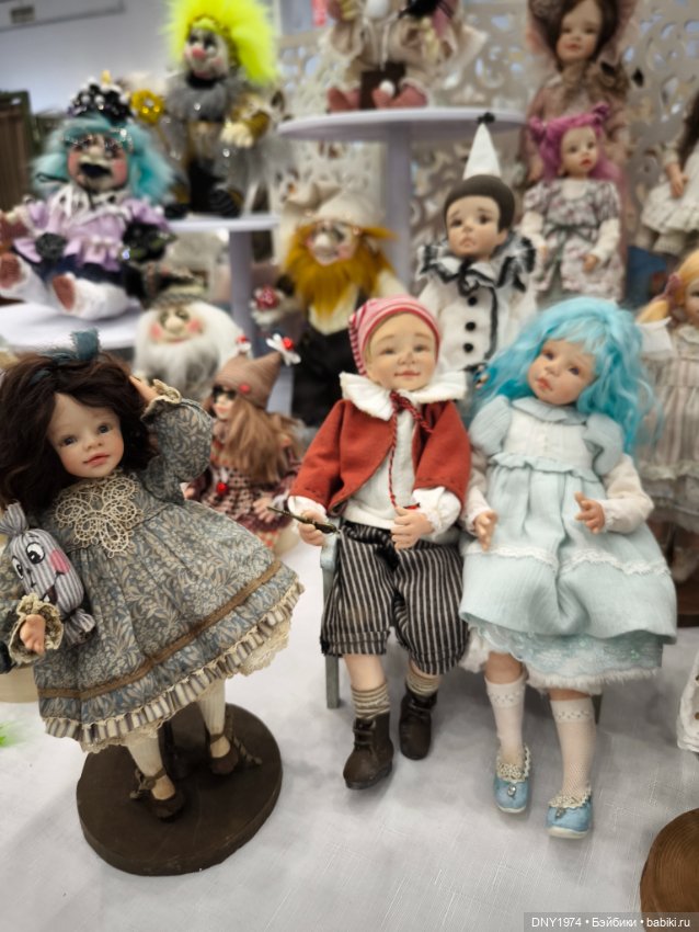 Апрельские мишки и куклы на Тишинке, ч. 2