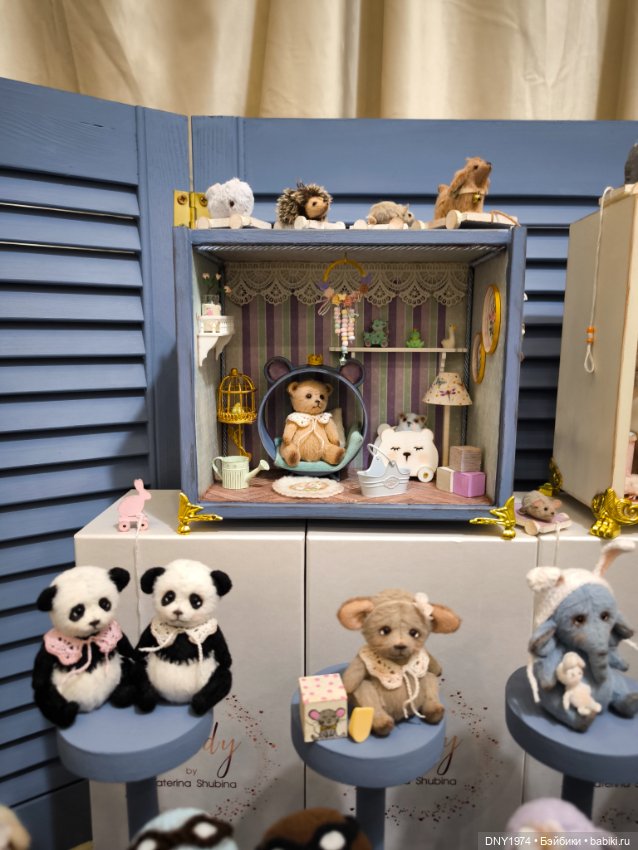 Апрельские мишки и куклы на Тишинке, ч. 1