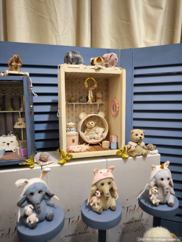 Апрельские мишки и куклы на Тишинке, ч. 1