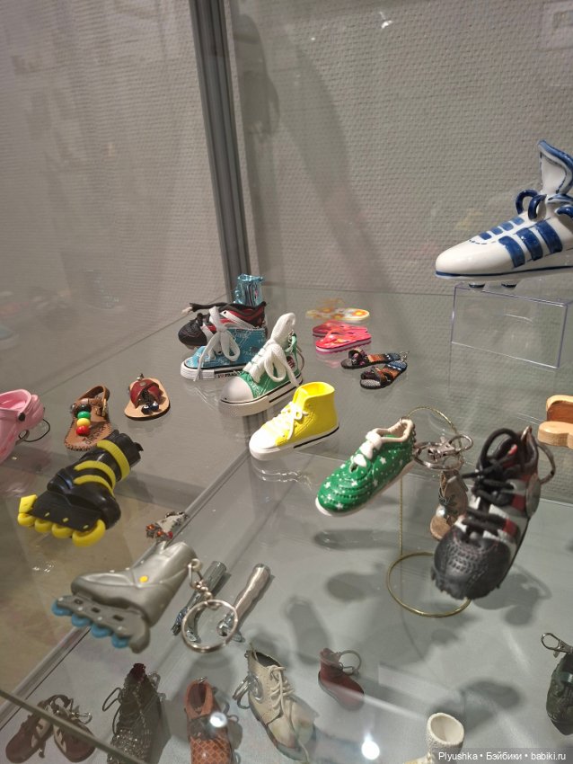 Выставка "Волшебные башмачки"