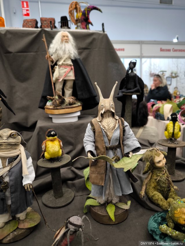 Апрельские мишки и куклы на Тишинке, часть заключительная