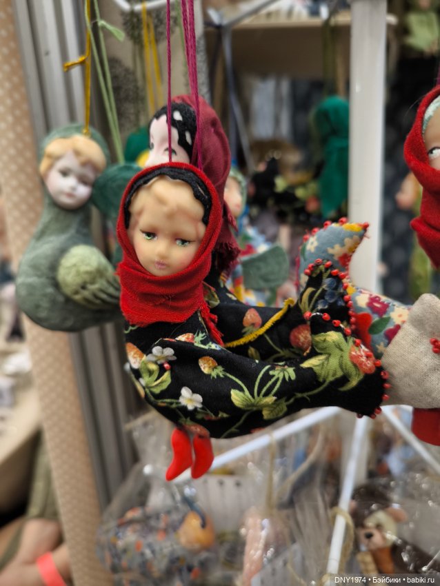 Апрельские мишки и куклы на Тишинке, ч. 1