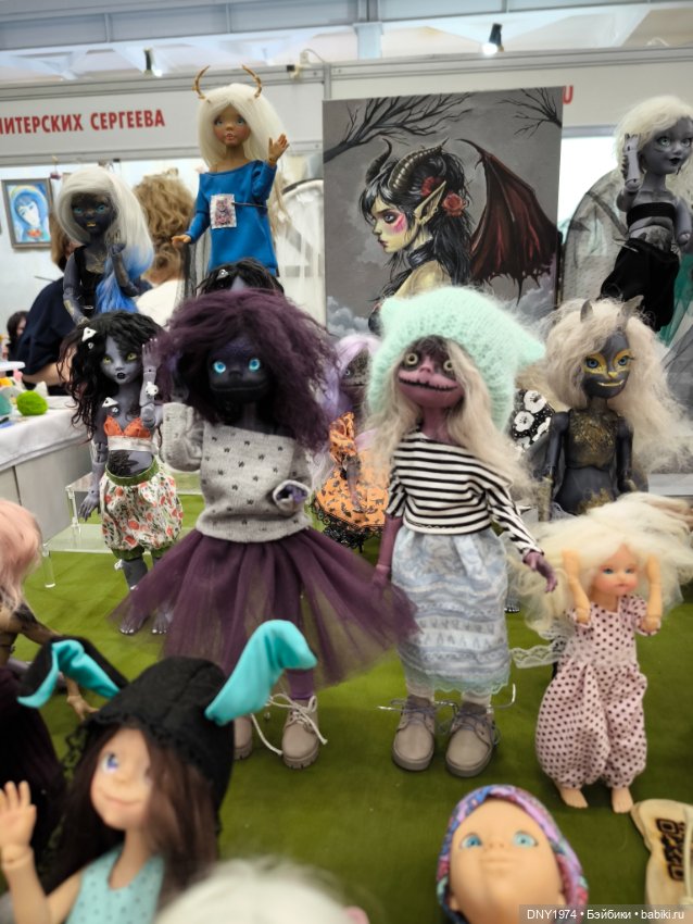 Апрельские мишки и куклы на Тишинке, часть заключительная