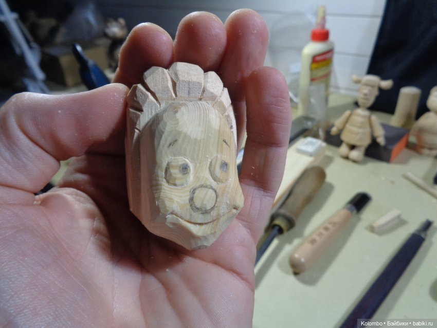 Буратино- ягодка — Авторские игрушки из дерева: резьба (фото 5)