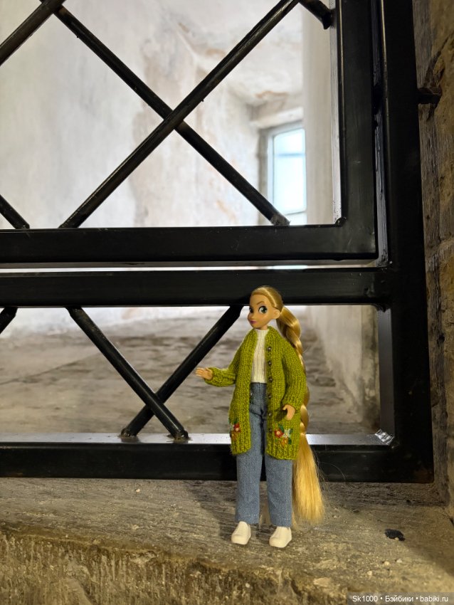 С пижамкой на колоннаду — Куклы Disney Animators и Принцессы Диснея: Disney Store (фото 7)