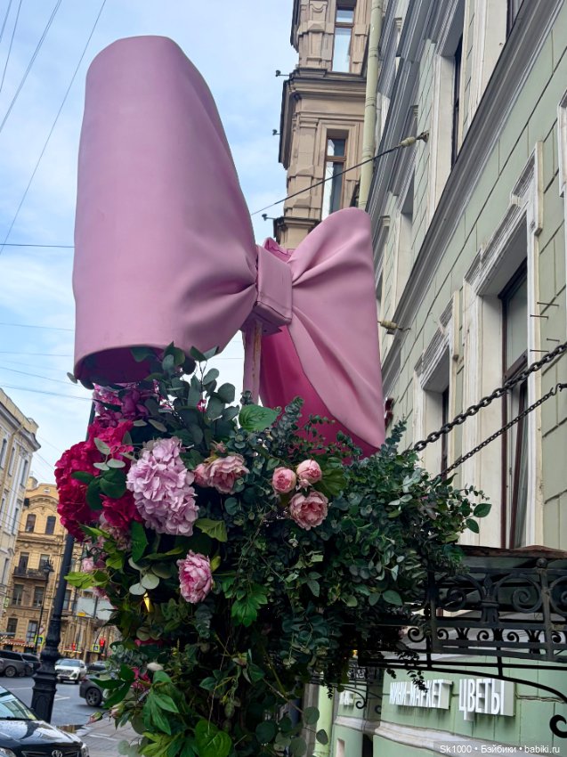 С пижамкой на колоннаду — Куклы Disney Animators и Принцессы Диснея: Disney Store