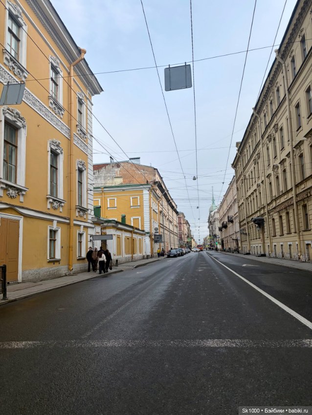 С пижамкой на колоннаду — Куклы Disney Animators и Принцессы Диснея: Disney Store