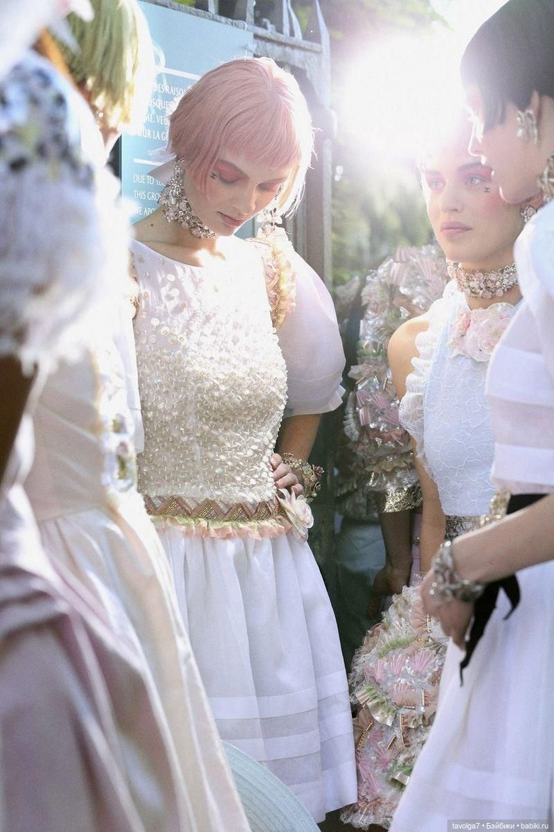 Тюльпаны, макаруни, единороги