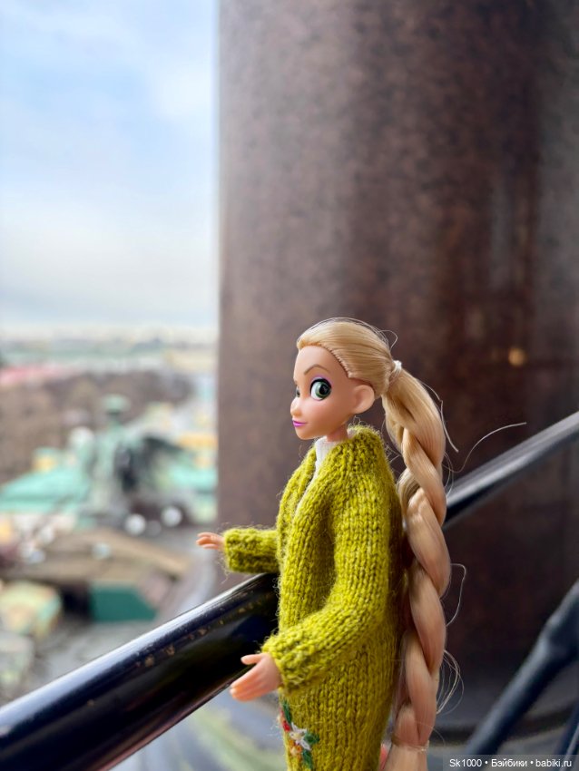 С пижамкой на колоннаду — Куклы Disney Animators и Принцессы Диснея: Disney Store (фото 9)