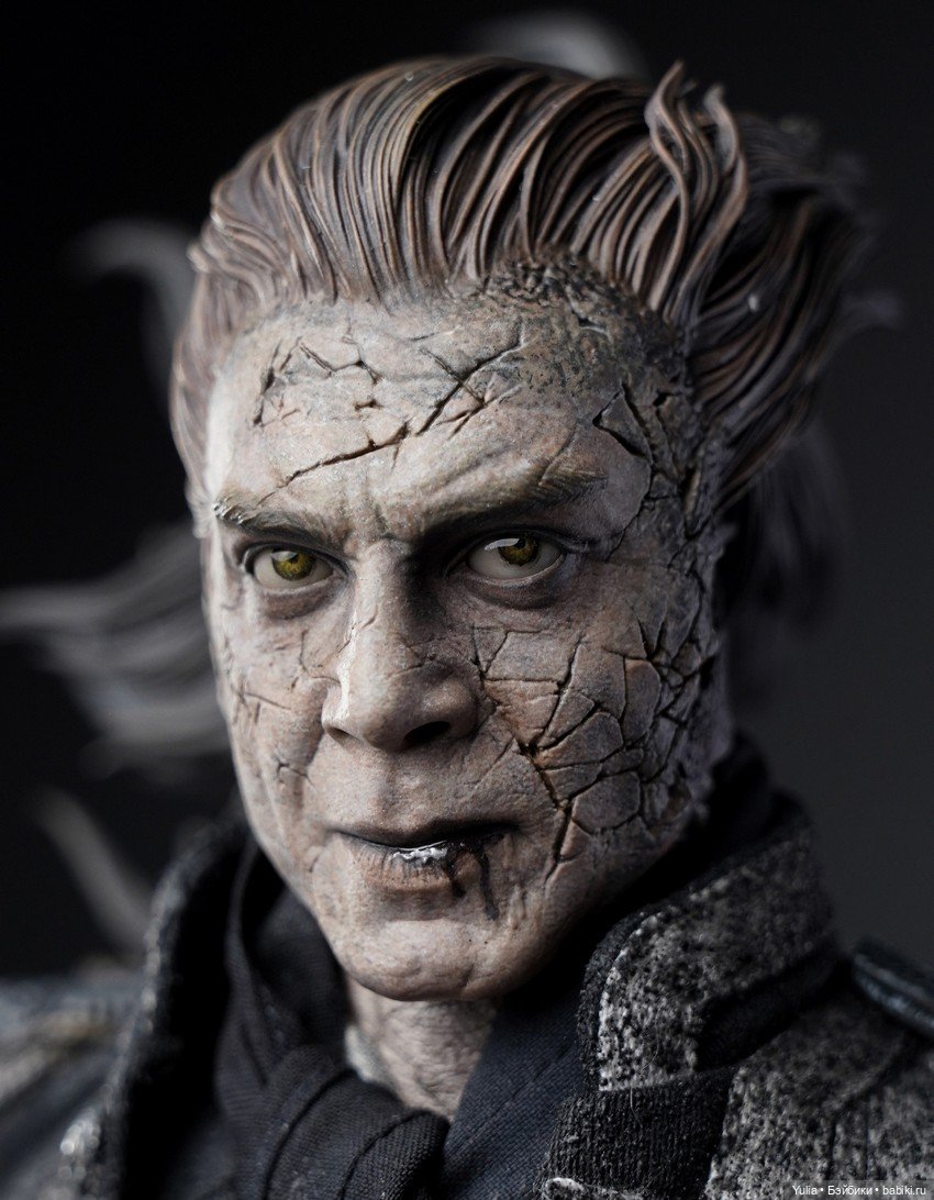 Мрачный дух моря: Капитан Салазар от Ekuaz Studio & Echo Design (фото 2)