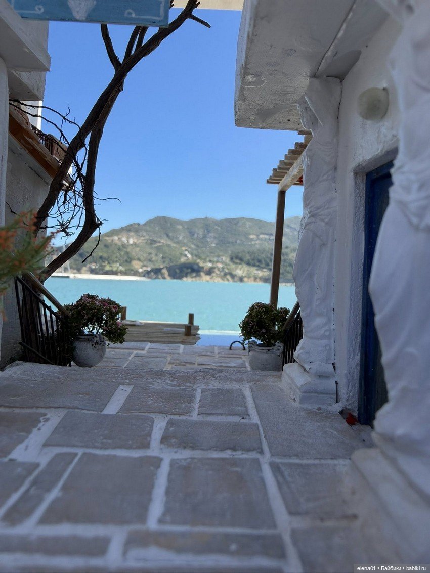 Уголок Греции в 1:24 — румбокс от James Kelly (фото 2)