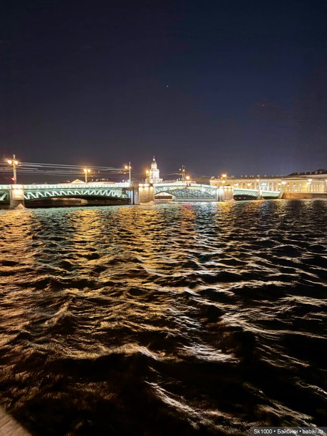 Ариэль по ночному городу — Куклы Disney Animators и Принцессы Диснея: Disney Store (фото 3)