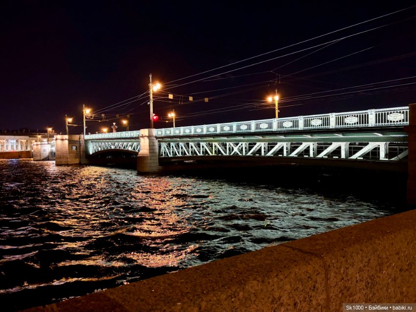 Ариэль по ночному городу — Куклы Disney Animators и Принцессы Диснея: Disney Store (фото 7)