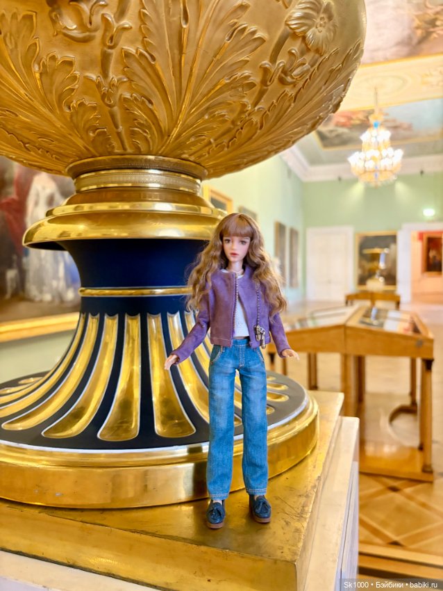 Михайловский замок с Никой