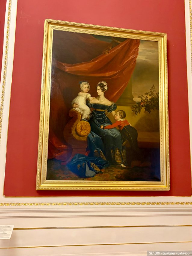 Михайловский замок с Никой