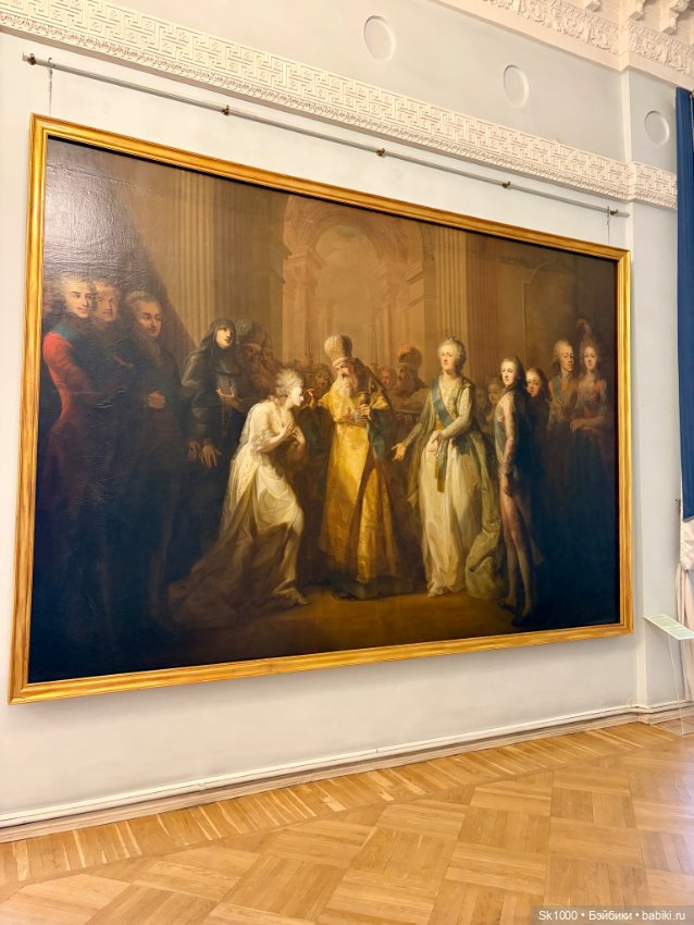 Михайловский замок с Никой