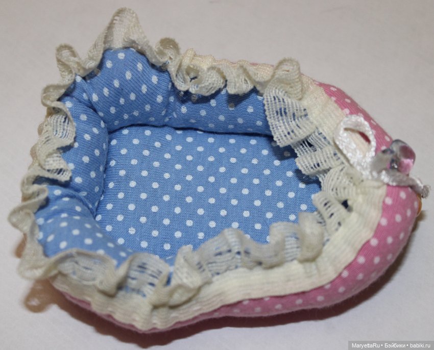 Шьём лежанку-гнездо для малышки зуру