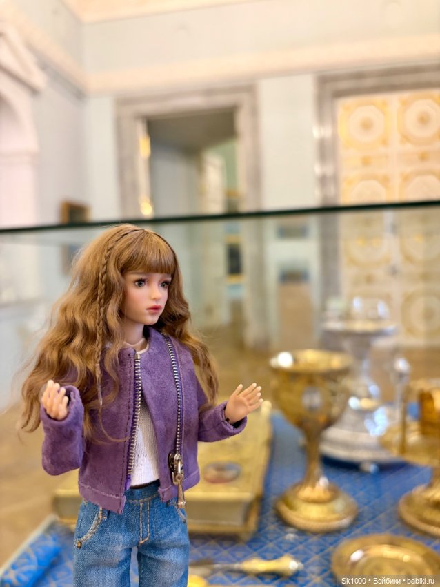 Михайловский замок с Никой