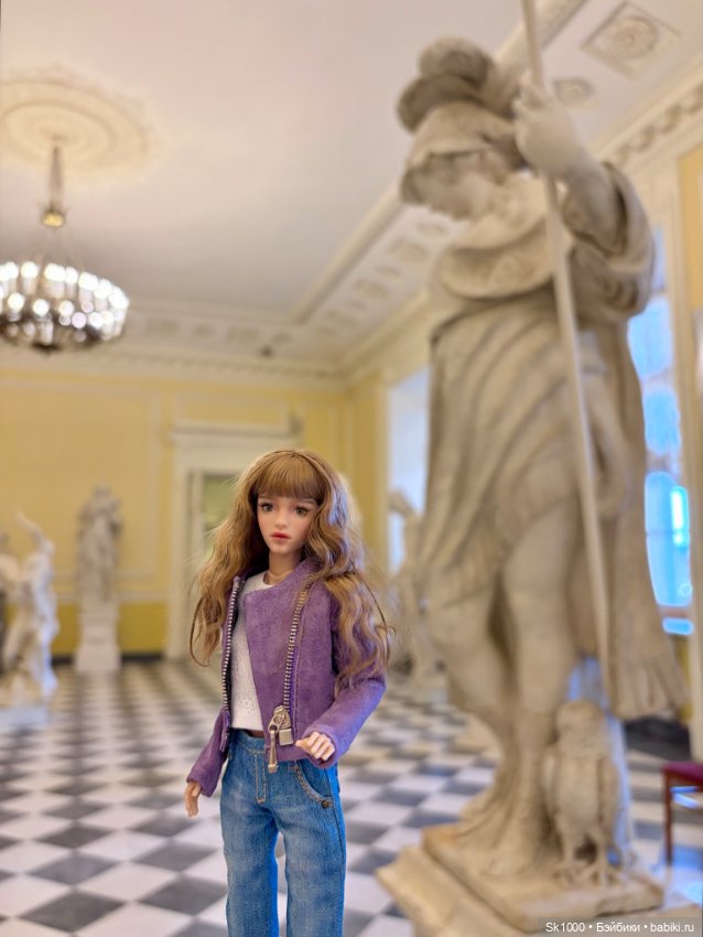 Михайловский замок с Никой